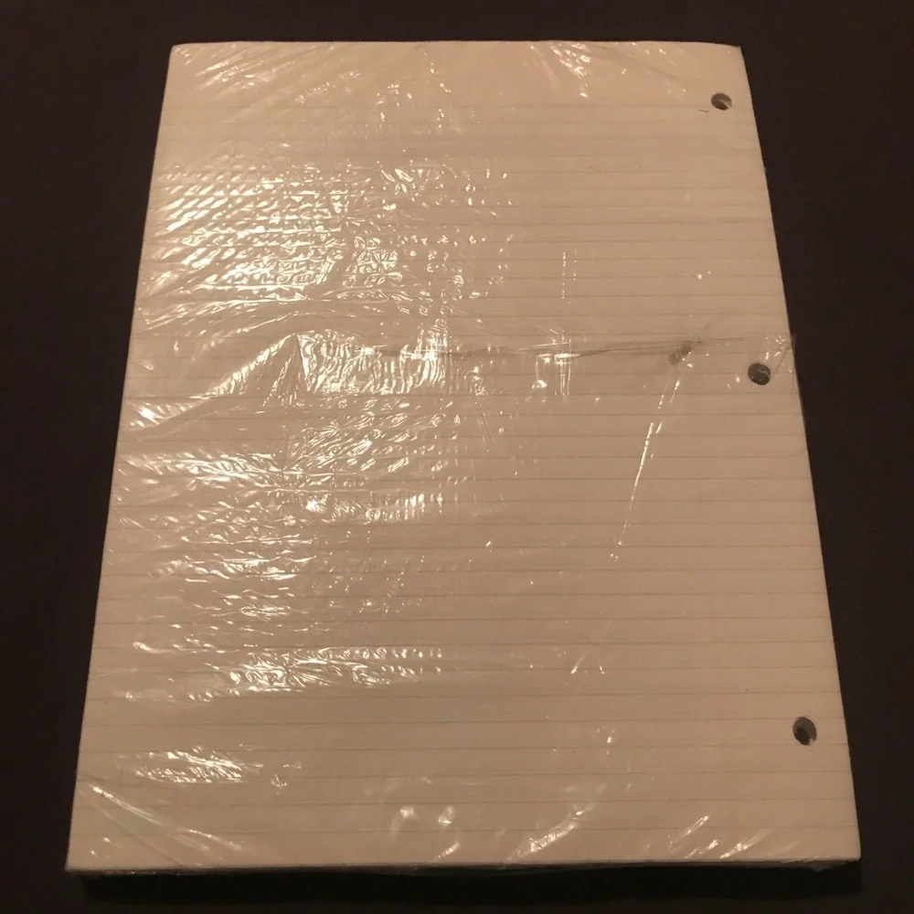 Hilroy - 200 Ruled Sheets - Picture 3 of 4